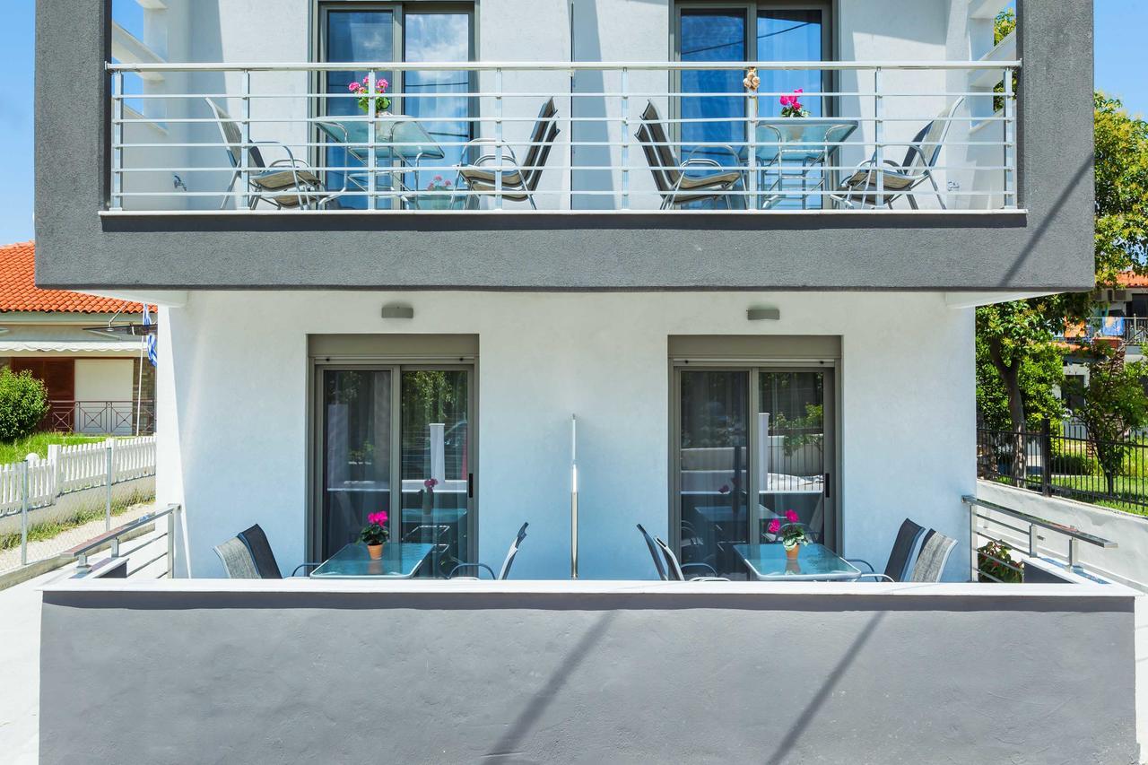 Nymphes Deluxe Accommodation Пефкохори Экстерьер фото